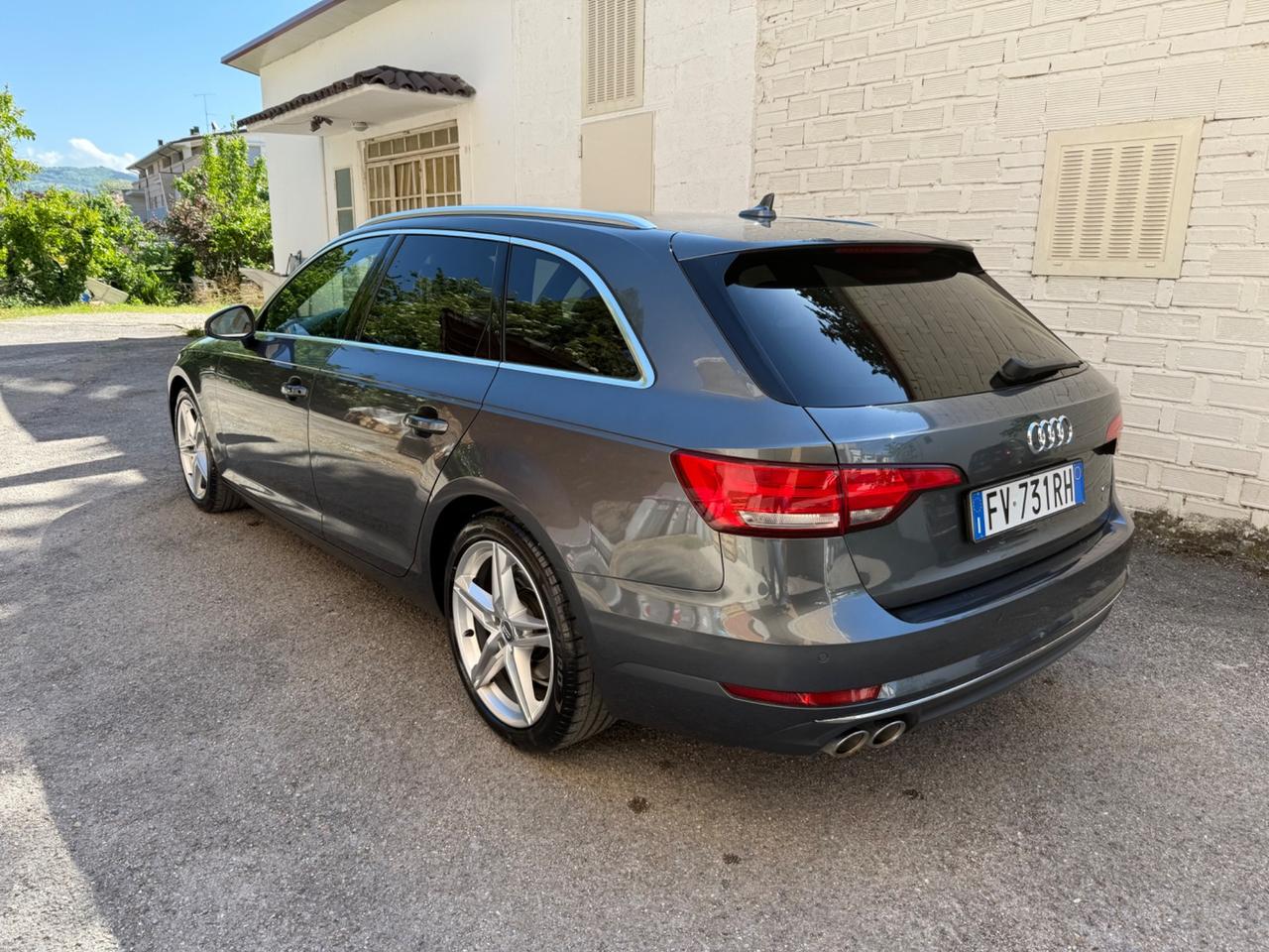 Audi A4 Avant 2.0 TDI quattro S tronic Business Sport