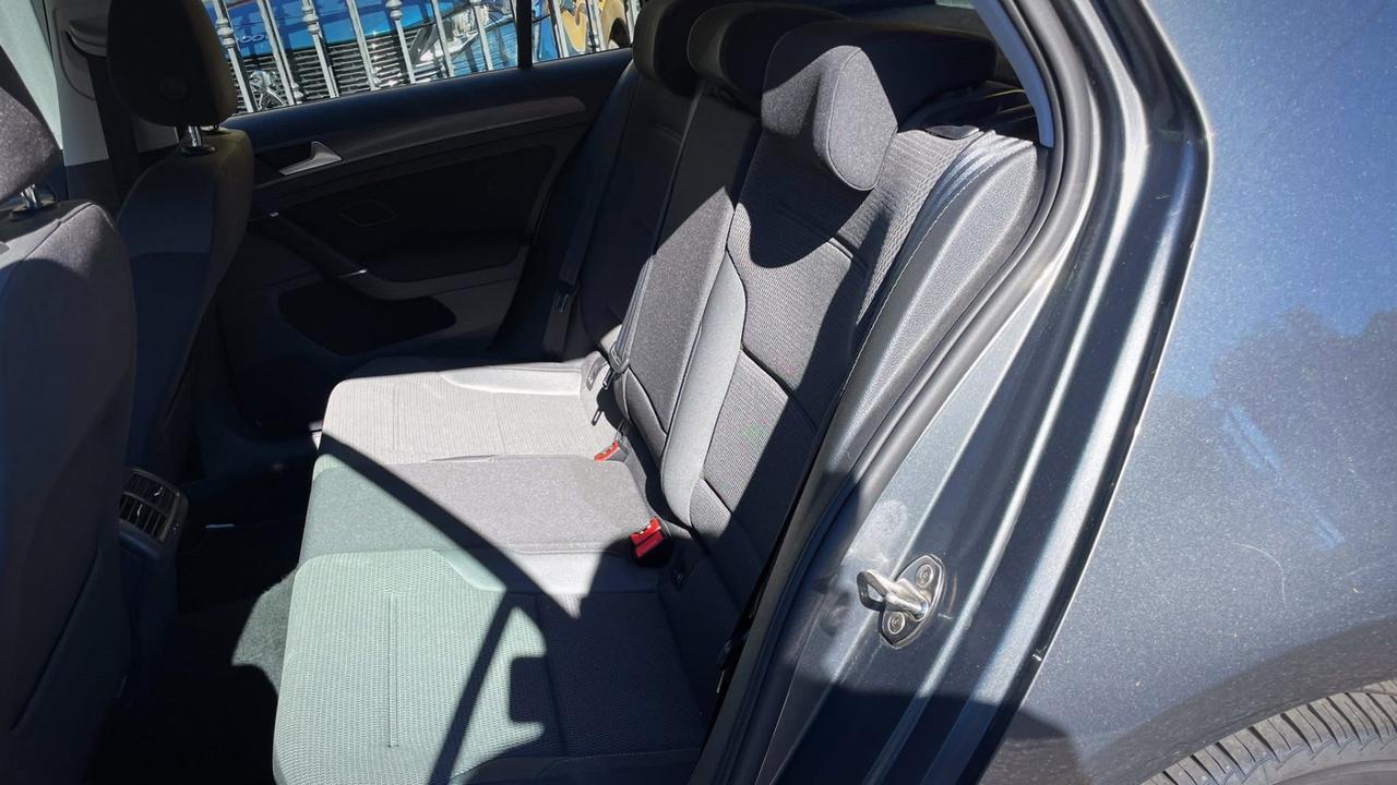 Volkswagen Golf 7.5 1.6 TDI Business - 11/2019