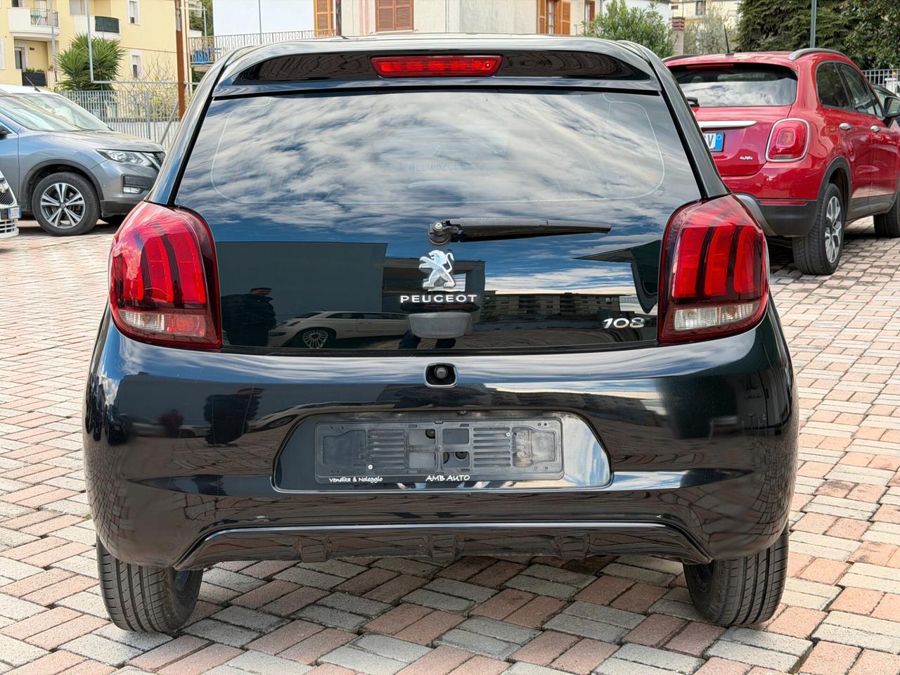 Peugeot 108 VTi 68 5 porte Allure