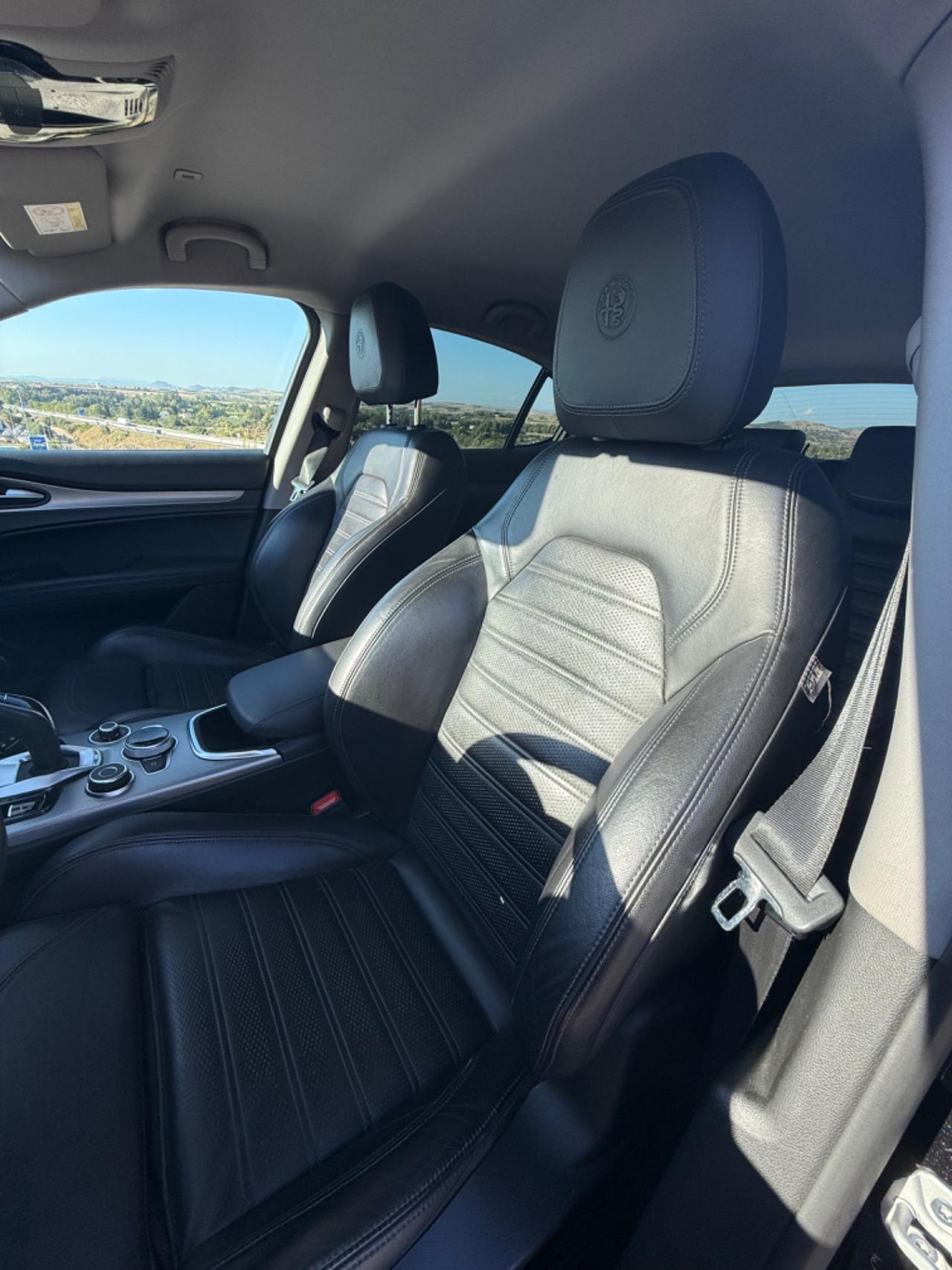 Alfa Romeo Stelvio 2.2 Turbodiesel 210 CV AT8 Q4 Veloce