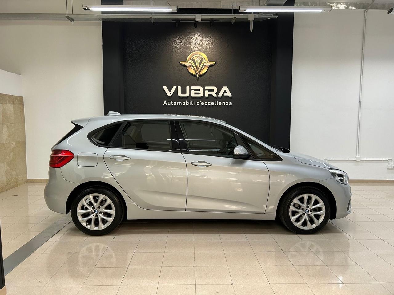 Bmw 2er Active Tourer 218d Advantage