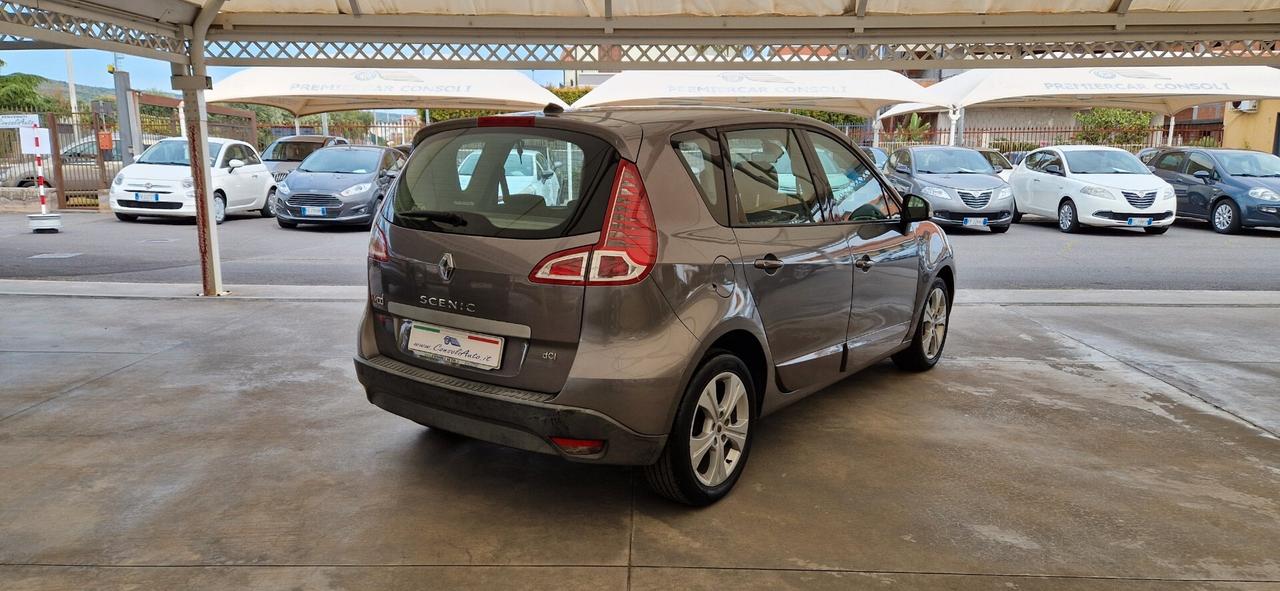 Renault Scenic X-Mod 1.5 dCi 110cv Luxe