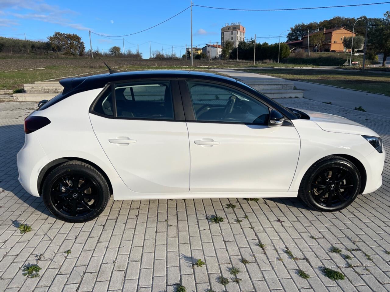 Opel Corsa 1.5 diesel 100 CV Edition