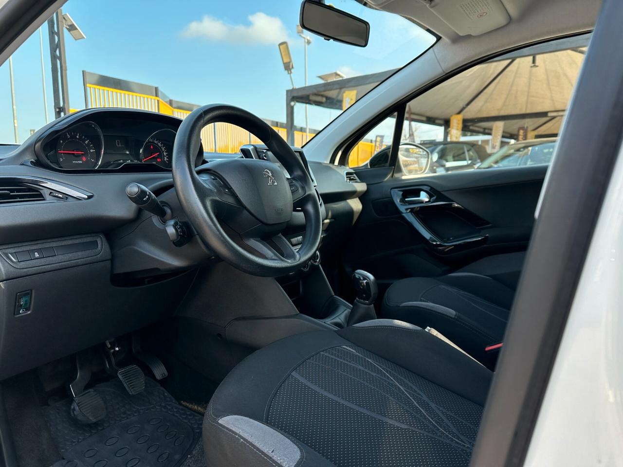 PEUGEOT 208 1.2 VTi 82 CV 5 porte Active