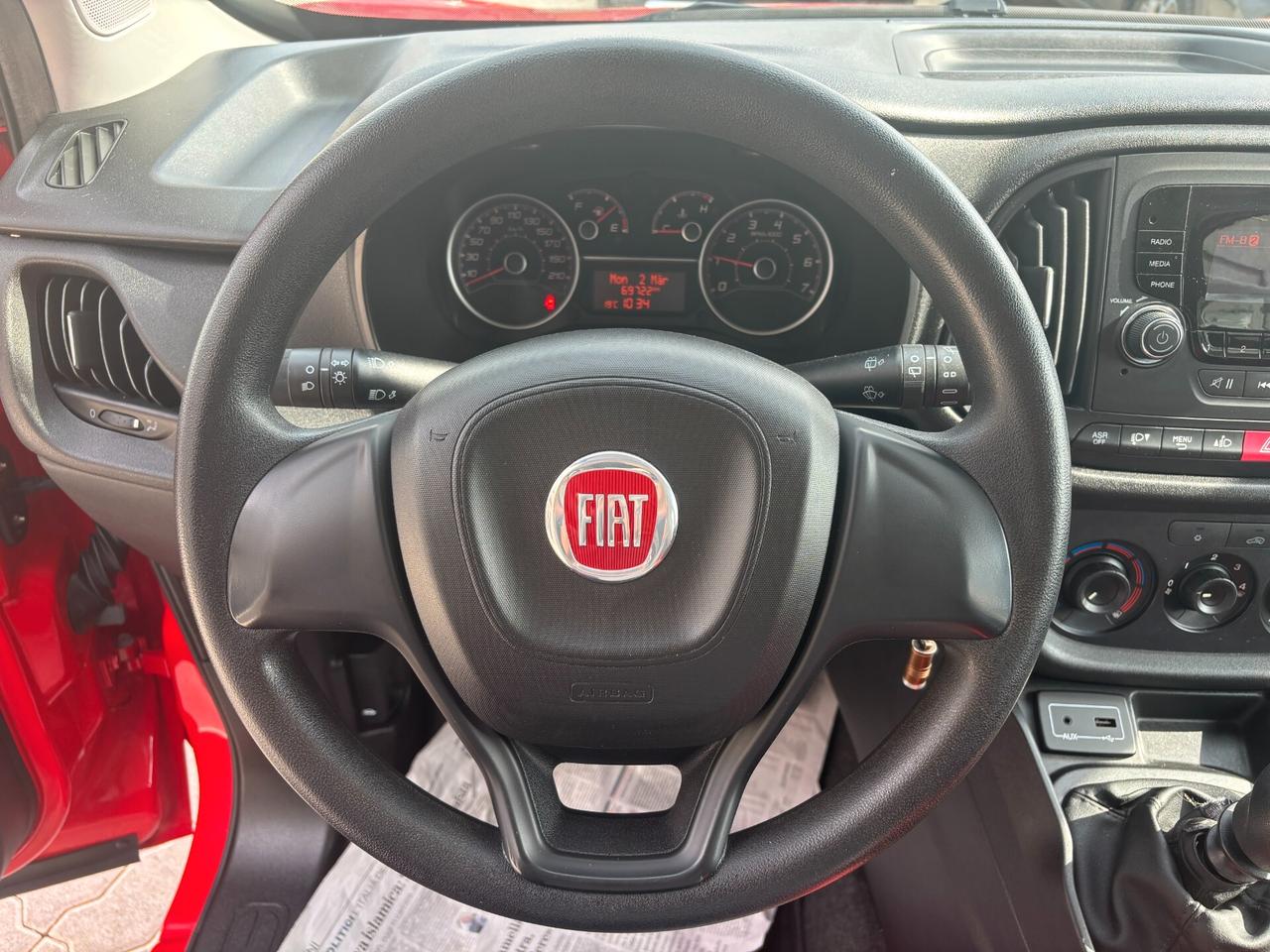 FIAT DOBLO 1.4 FIRE 16V 95CV EASY 2017