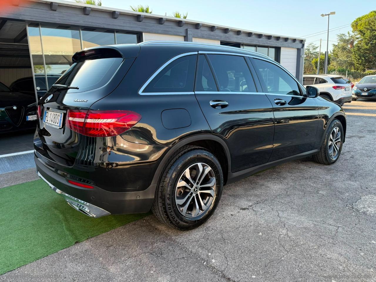 MERCEDES-BENZ GLC 220 d 4Matic Sport
