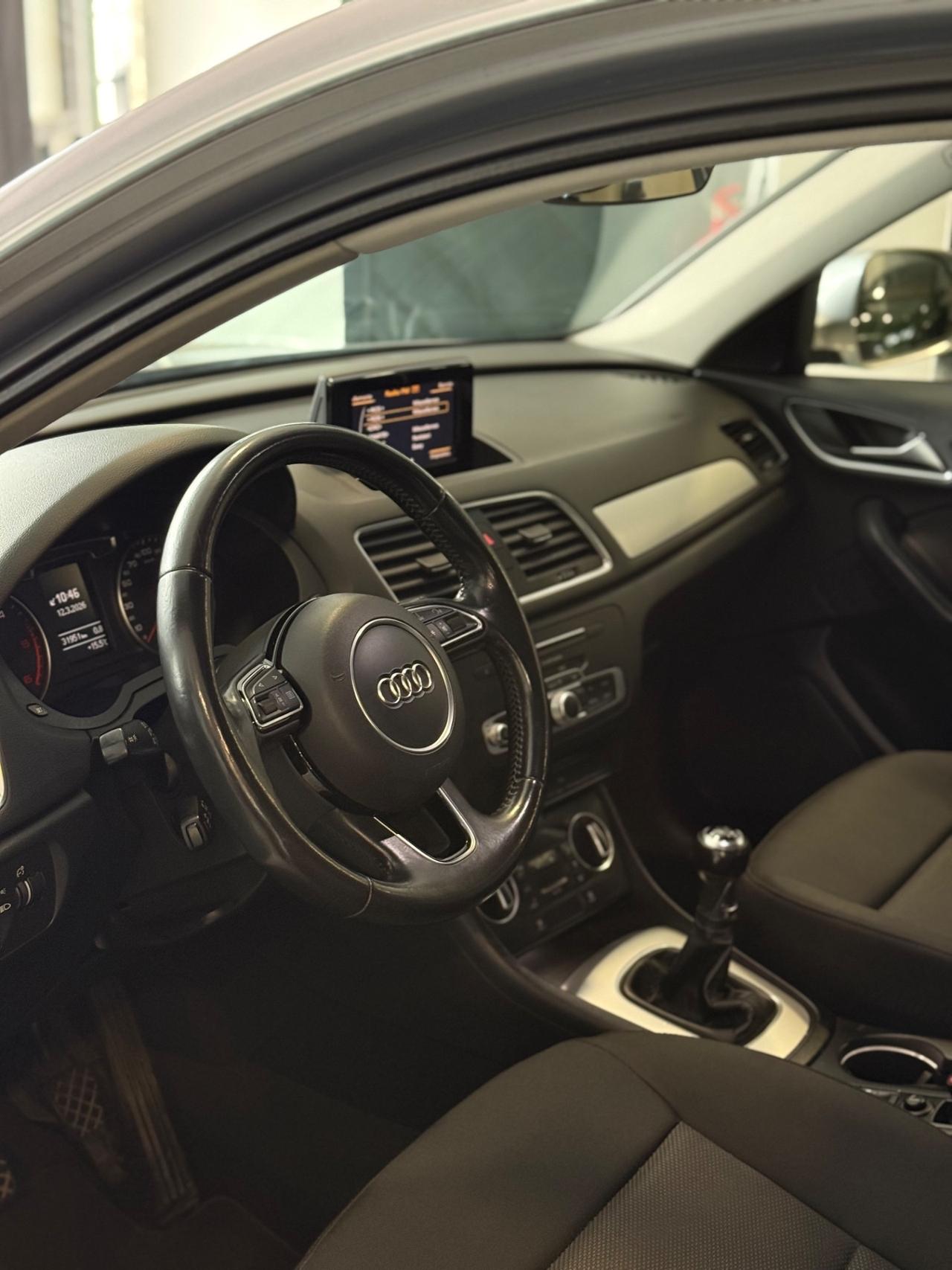 Audi Q3 2.0 TDI 120 CV