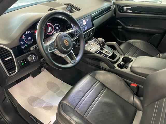 PORSCHE Cayenne Coupé 3.0 V6