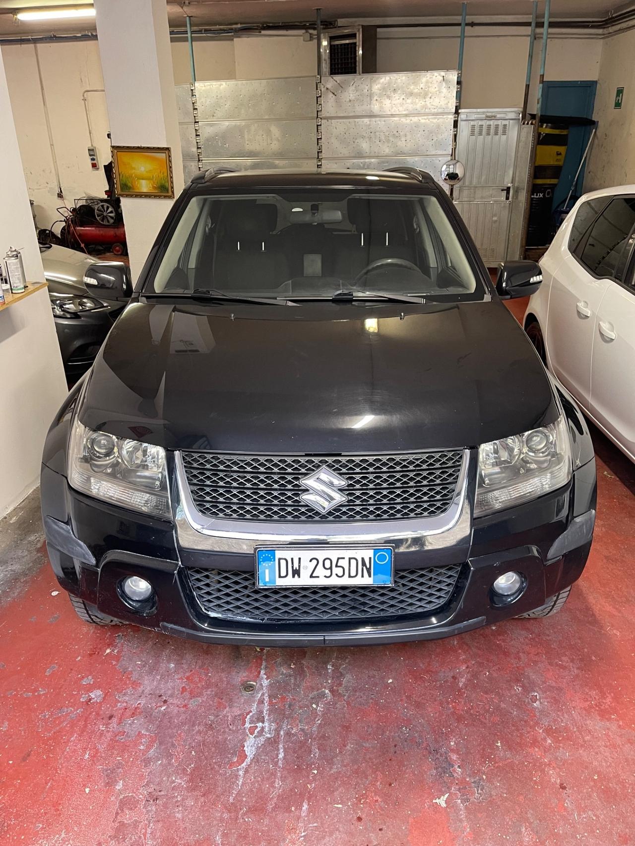 Suzuki Grand Vitara 2.0 16V 5 porte