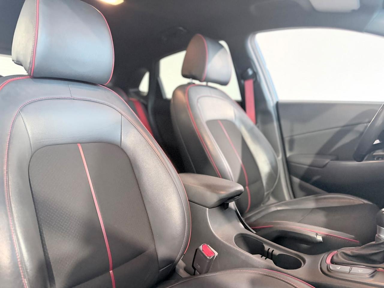 Hyundai Kona XPOSSIBLE 1.6CRDI 136CV CAMBIO AUTOMATICO