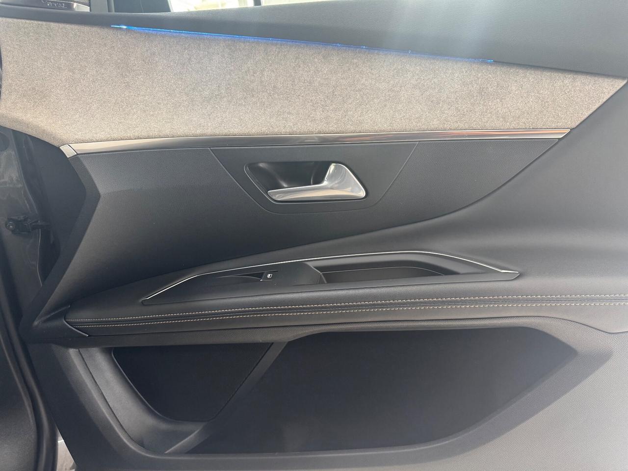 Peugeot 3008 BlueHDi 130 S&S EAT8 GT