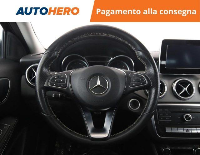 MERCEDES-BENZ GLA 180 d Sport