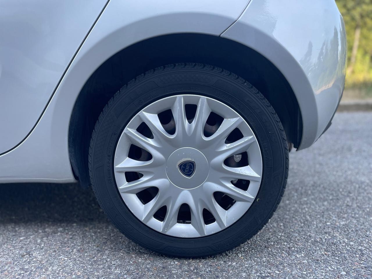 Lancia Ypsilon 1.2 69 CV 5 porte*Neopatentati*Solo 72000