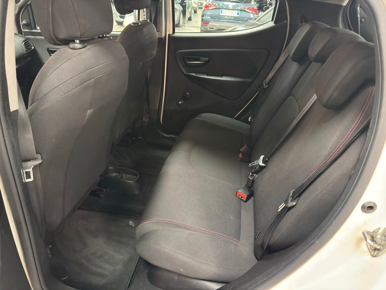 Lancia Ypsilon 1.3 MJT 16V 95 CV 5 porte S&S Platinum