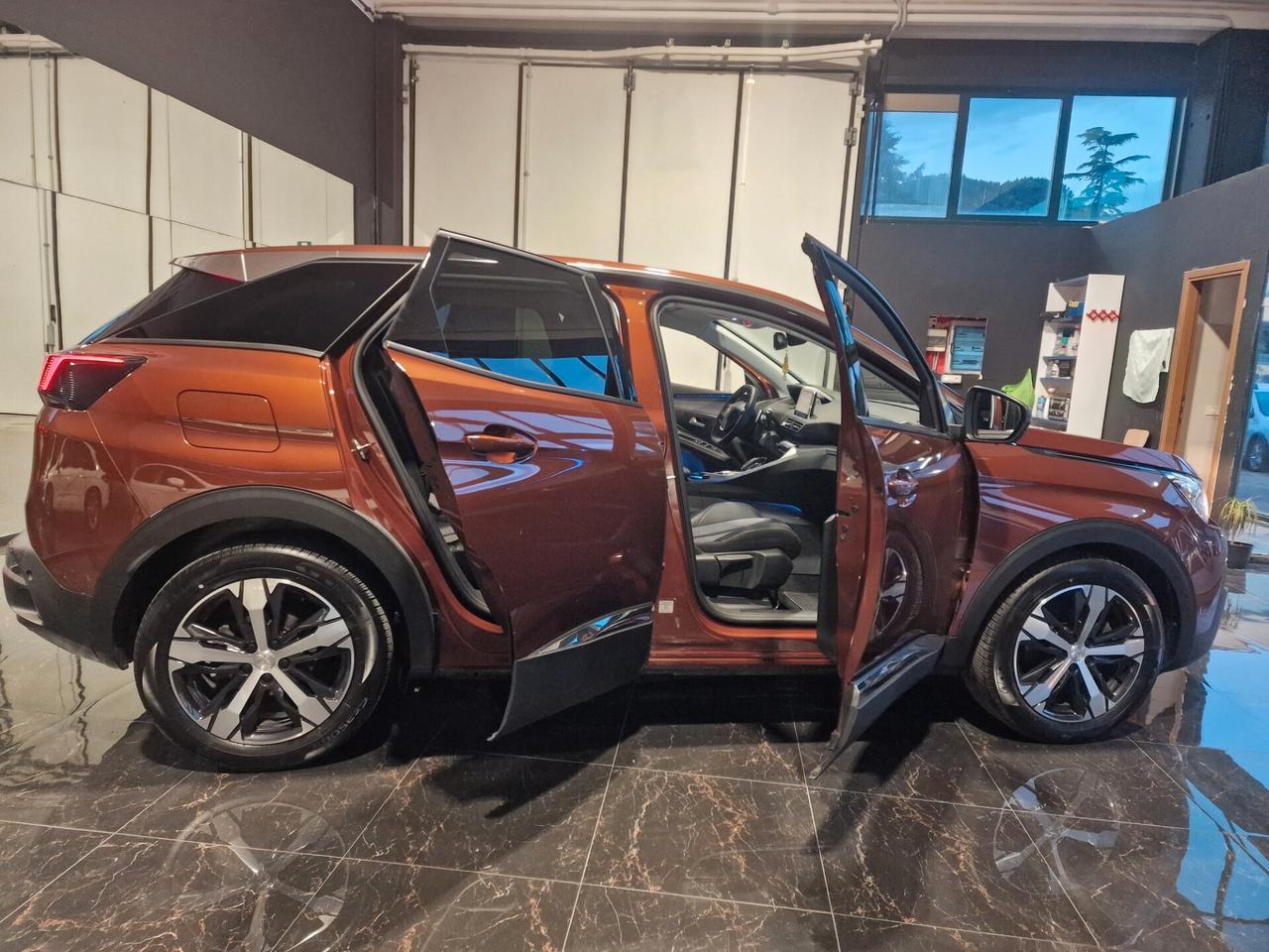 Peugeot 3008 BlueHDi 120 S&S Allure