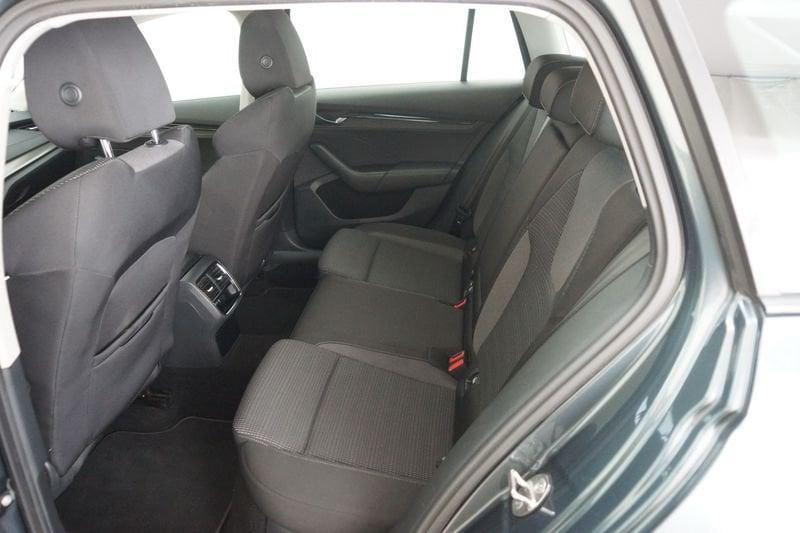 Skoda Octavia Octavia 2.0 TDI 150 CV DSG Wagon Executive