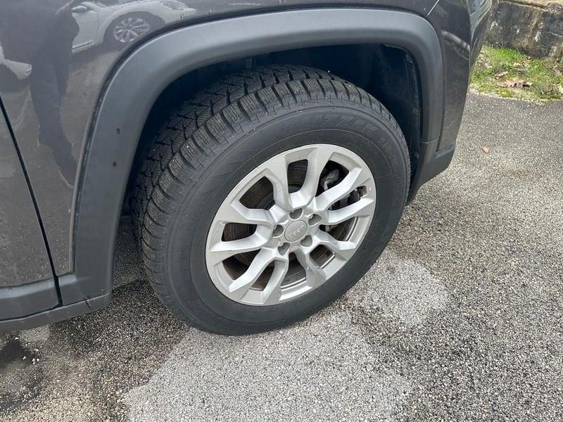 Jeep Compass II 2017 1.3 turbo t4 phev Business 4xe at6