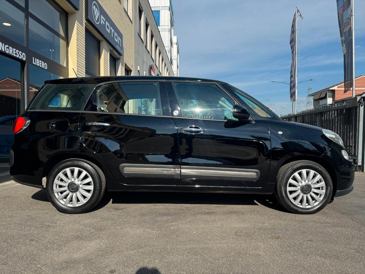 Fiat 500L Living 1.6 Multijet 105 CV Pop Star NEOPATENTATO
