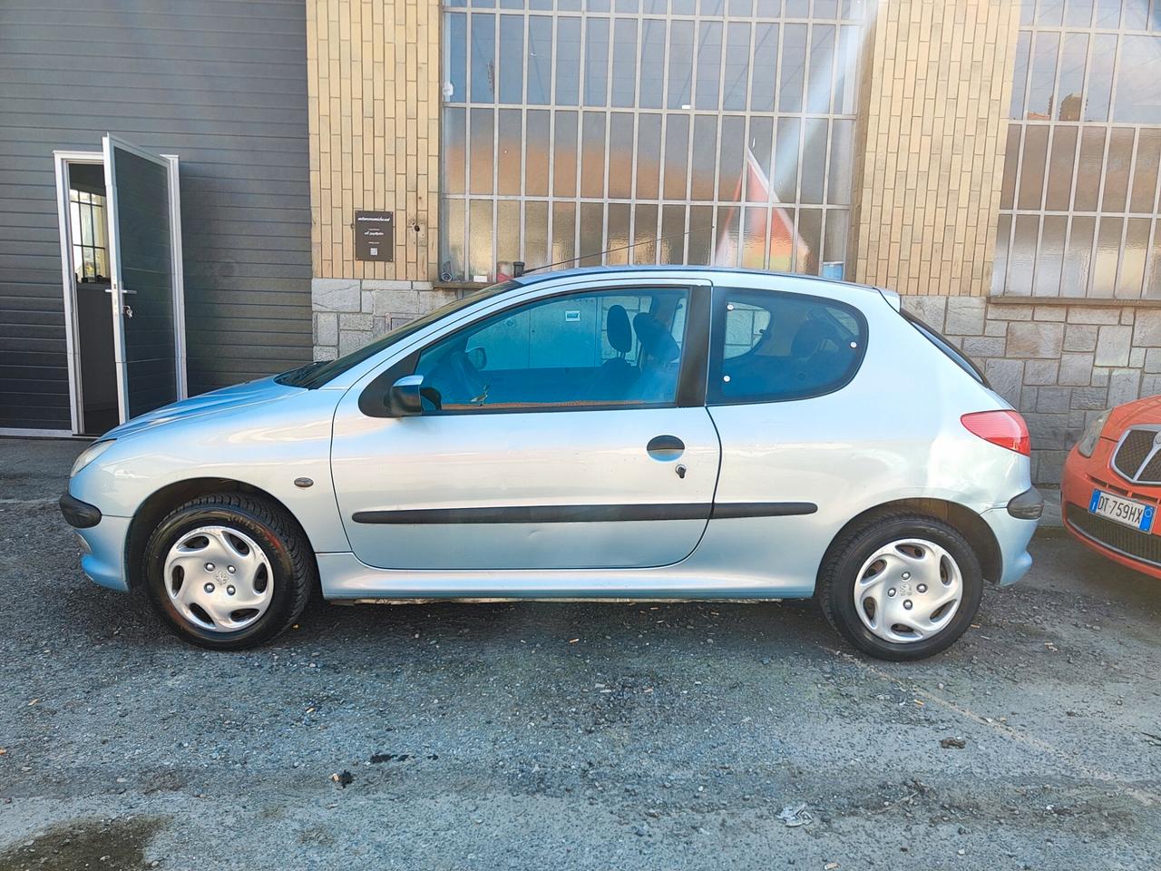 Peugeot 206 1.1 GPL