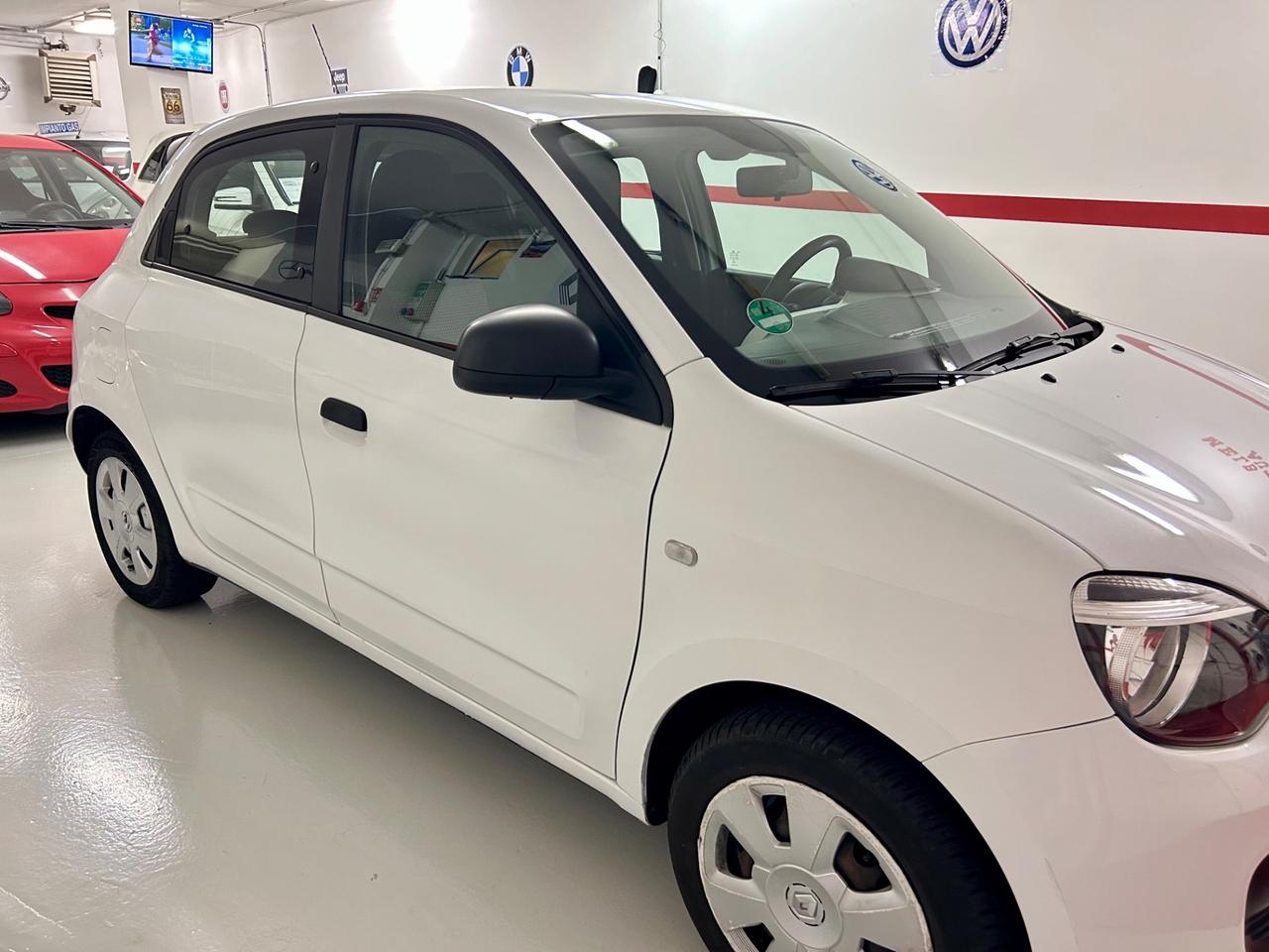 Renault Twingo SCe Lovely