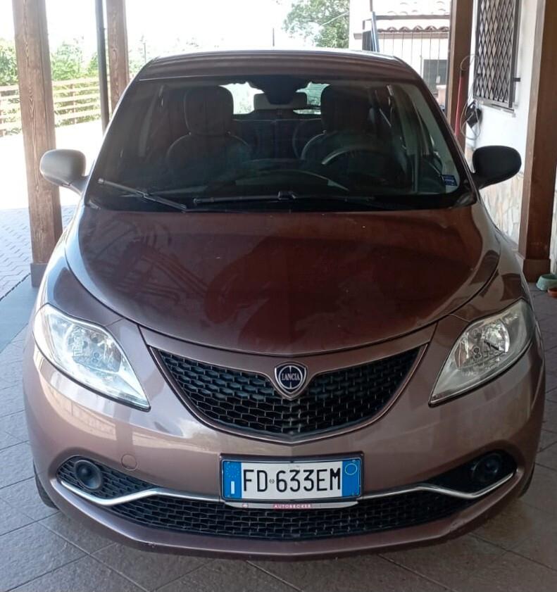 Lancia Ypsilon 1.2 69 CV benzina
