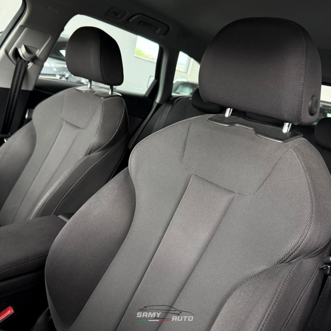 Audi A4 30 TDI S tronic S line edition