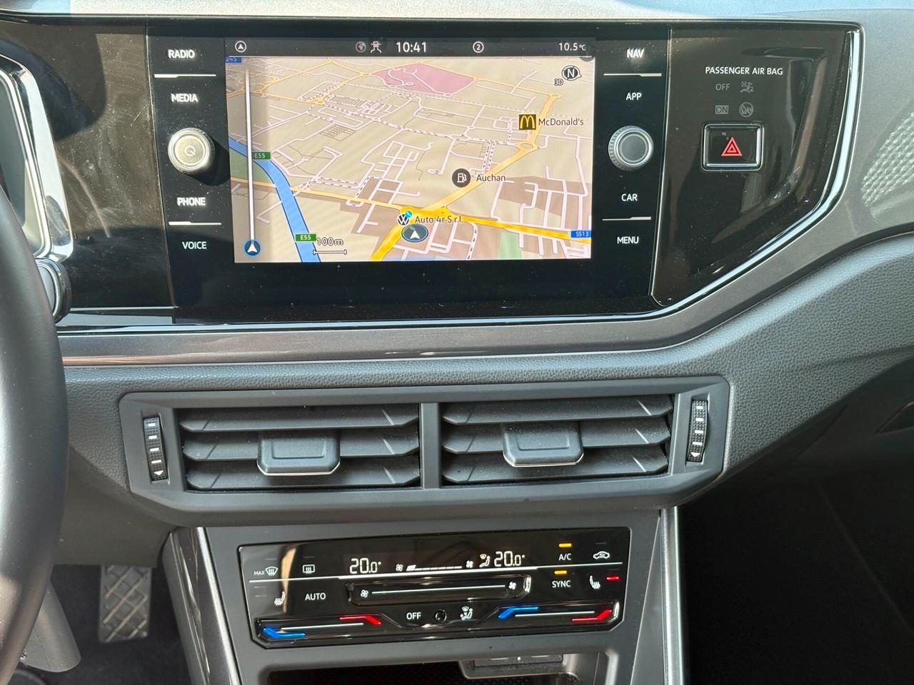 Polo 1.0 TSI Style | FARI MATRIX - ARTVELOURS RETROCAMERA