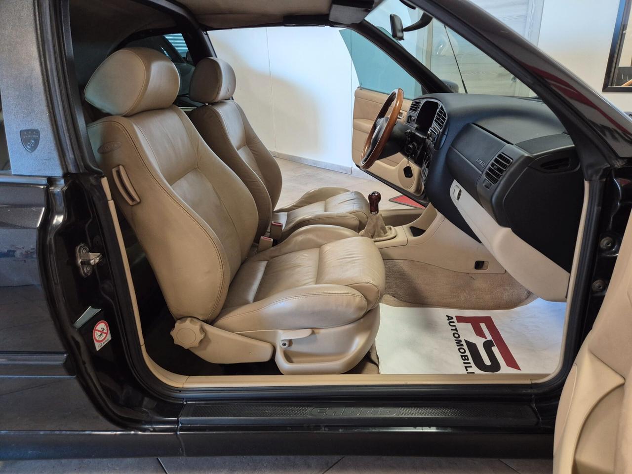 Volkswagen Golf Cabriolet 1.6 cat Karmann