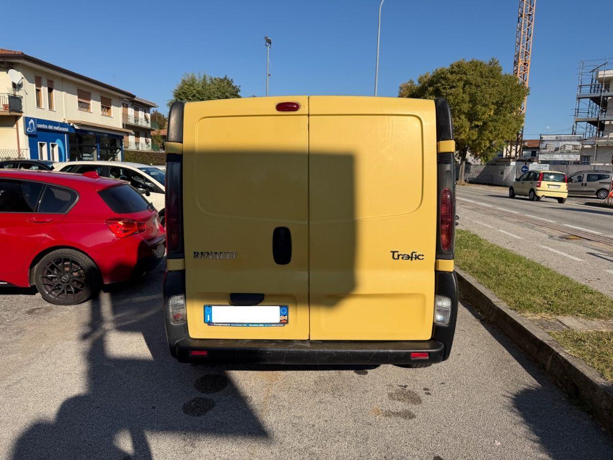 RENAULT - Trafic 1.9 Dci PC-TN 74kw 100cv