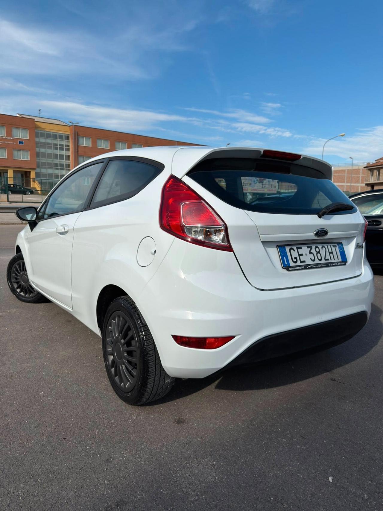 Ford Fiesta 1.2 60CV 3 porte Titanium