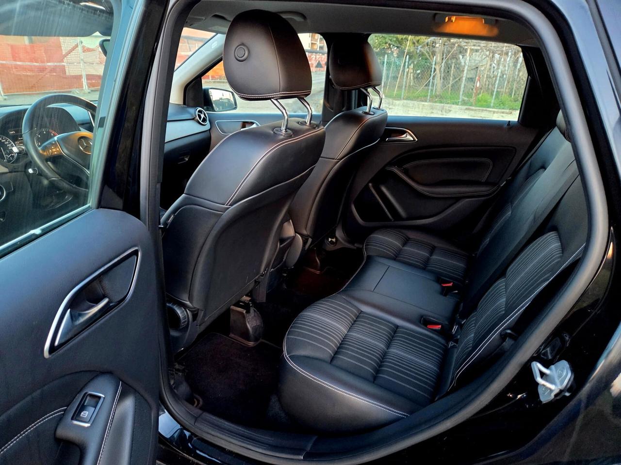 Mercedes-benz B 200 CDI Automatic Premium