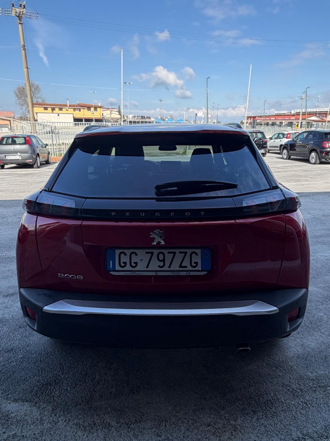 Peugeot 2008 BlueHDi 130 S&S EAT8 Allure