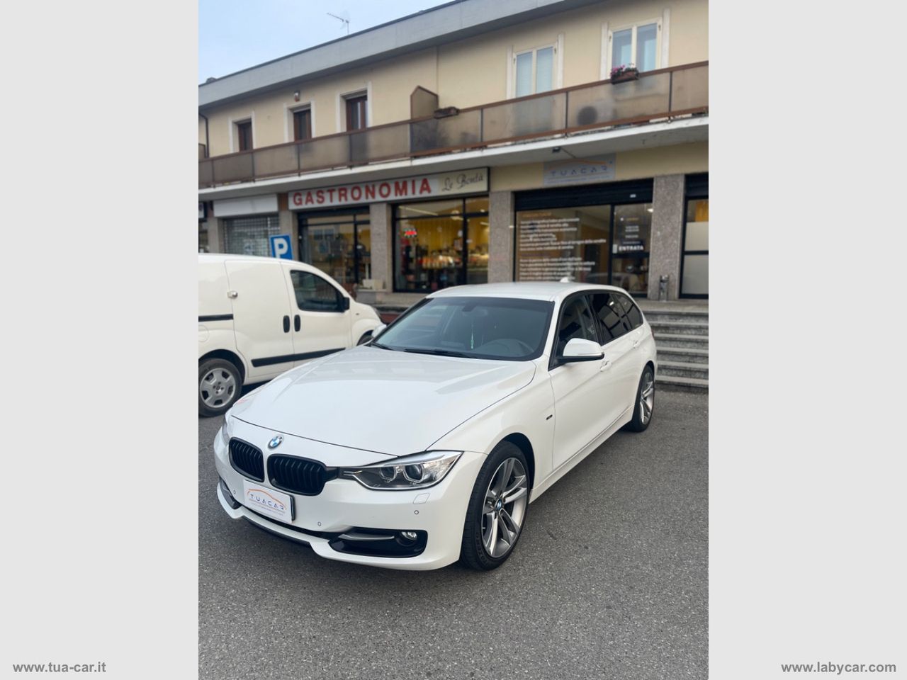 BMW 320d Touring Business aut. GARANZIA 12 MESI