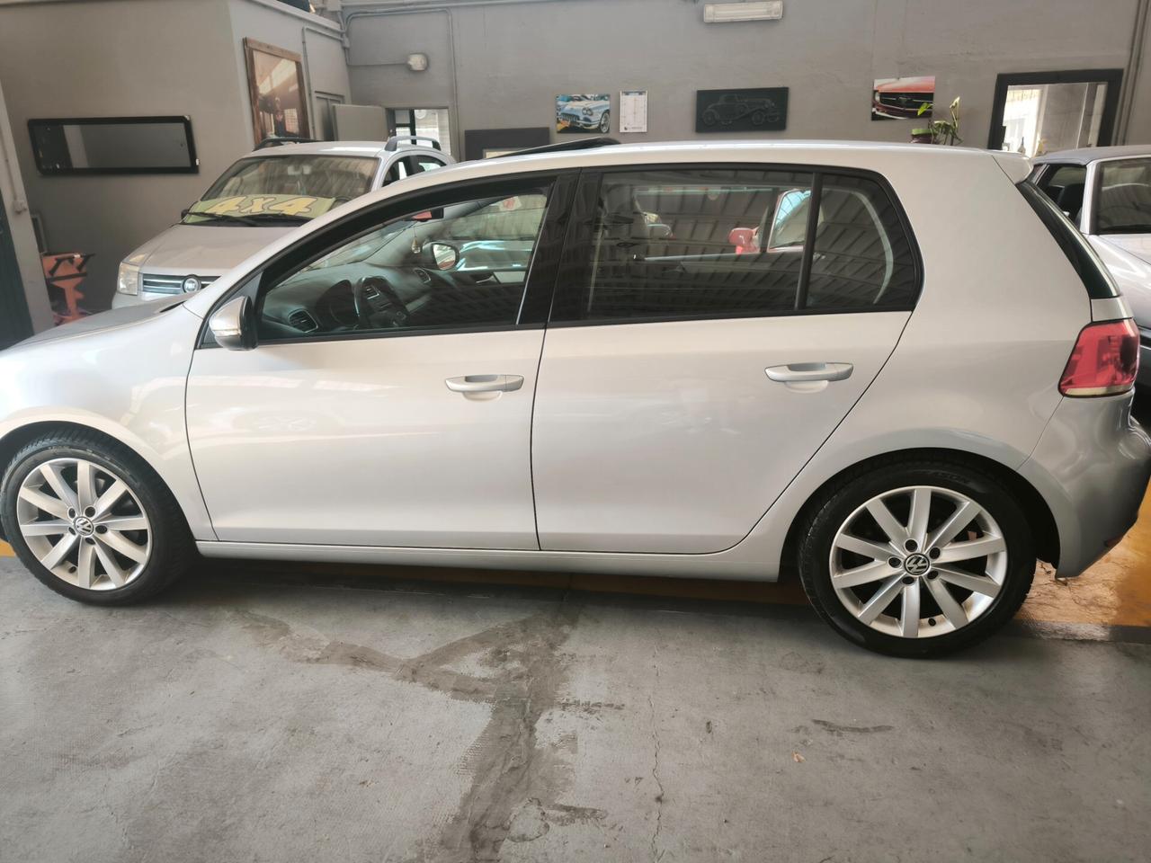 Volkswagen Golf 2.0 TDI 140CV DPF DSG 5p. Highline