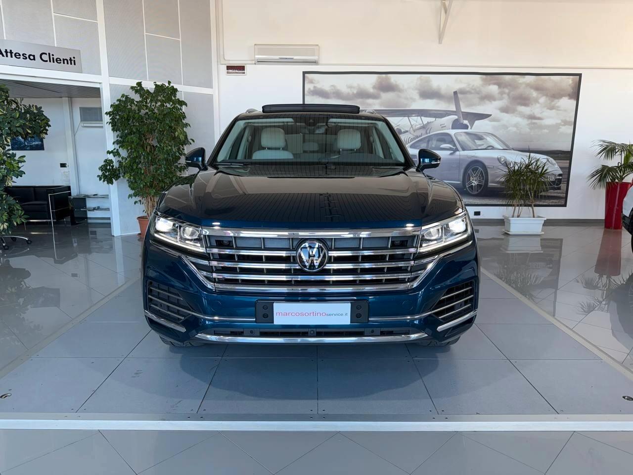 TOUAREG 3.0 V6 TDI SCR 4WD AUTOMATIK 285 CV MOD. ELEGANCE TETTO PANORAMICO ED APRIBILE