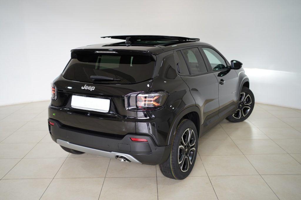 Jeep Avenger 1.2 Turbo 100 CV e-Hybrid Summit + Tetto