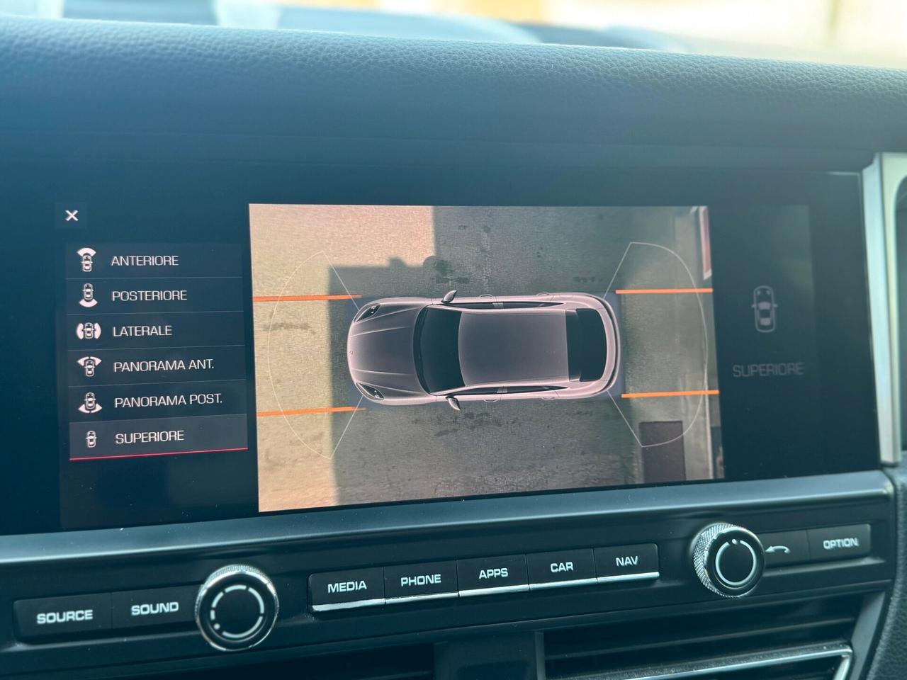 Porsche Macan 2.0 245CV