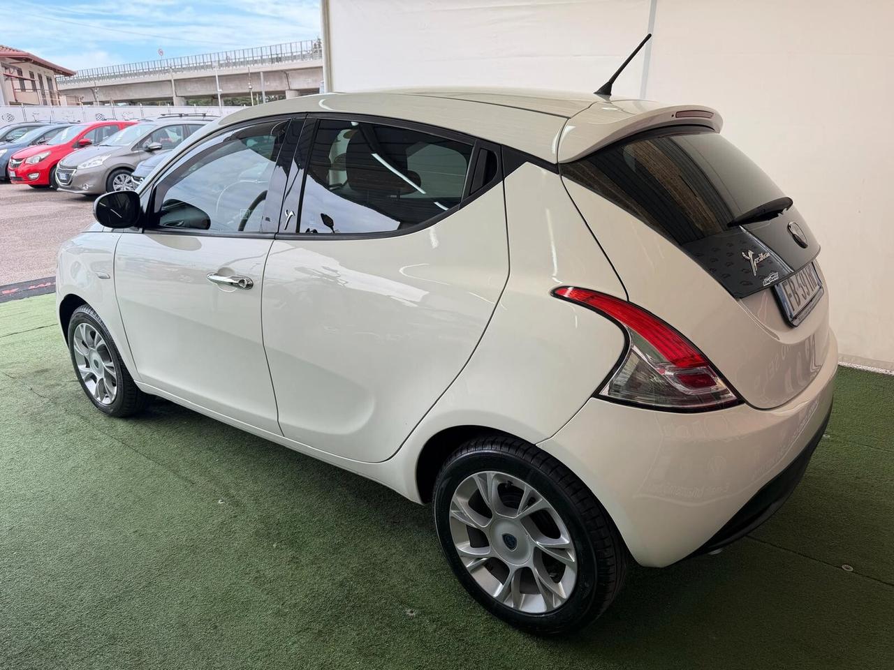 LANCIA YPSILON 1.3 MULTIJET 95CV