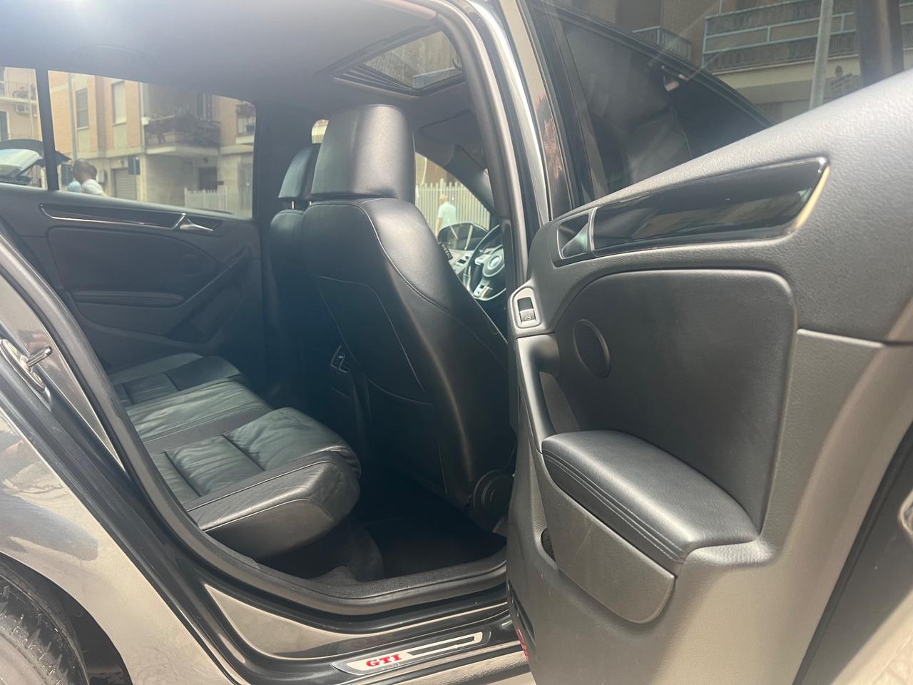 GOLF GTI NAVI TETTO PELLE AUTOMATICA