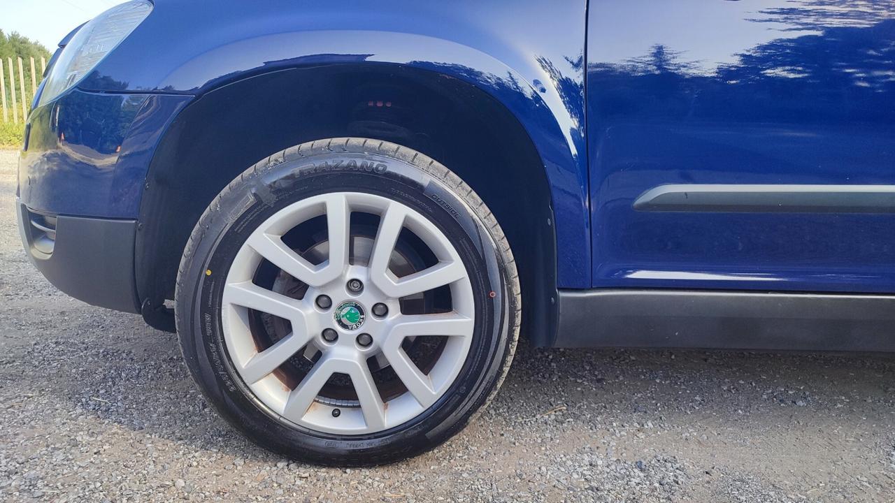 SKODA YETI 2.0 TDI DSG 4X4 140 CV ADVENTURE