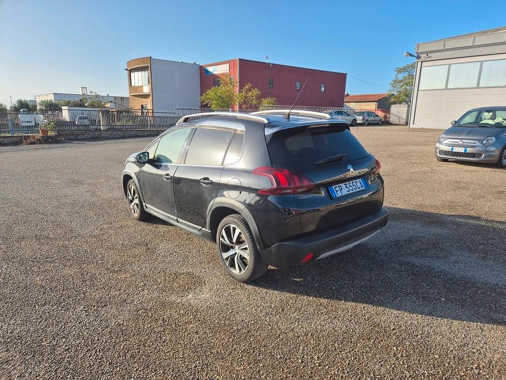 Peugeot 2008 BlueHDi 100 Allure