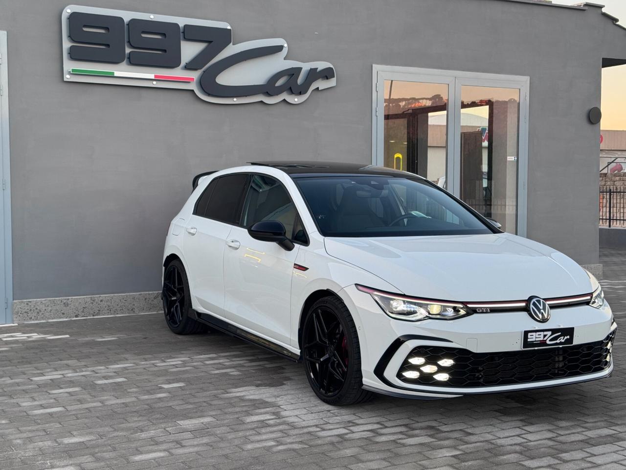 Volkswagen Golf 2.0 TSI GTI - TETTO APRIBILE - CAMERA - PRONTA CONSEGNA - TAGL. UFFICIALI - iQLIGHT