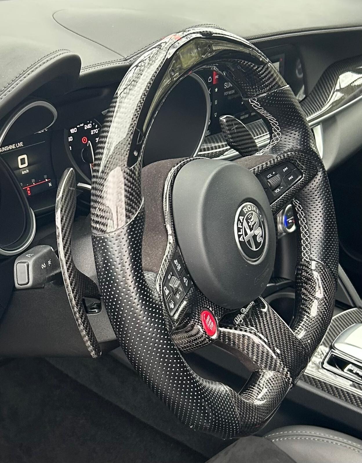 A.R. Stelvio Quadrifoglio 510 CV-22 omologati-Sparco-Carbonio