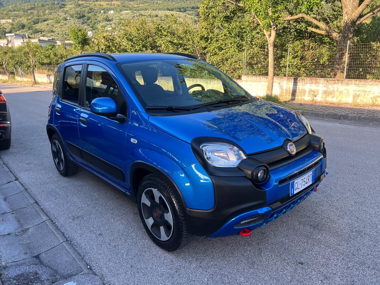Fiat Panda 1.0 Hybrid Cross 2023 ibrida benzina