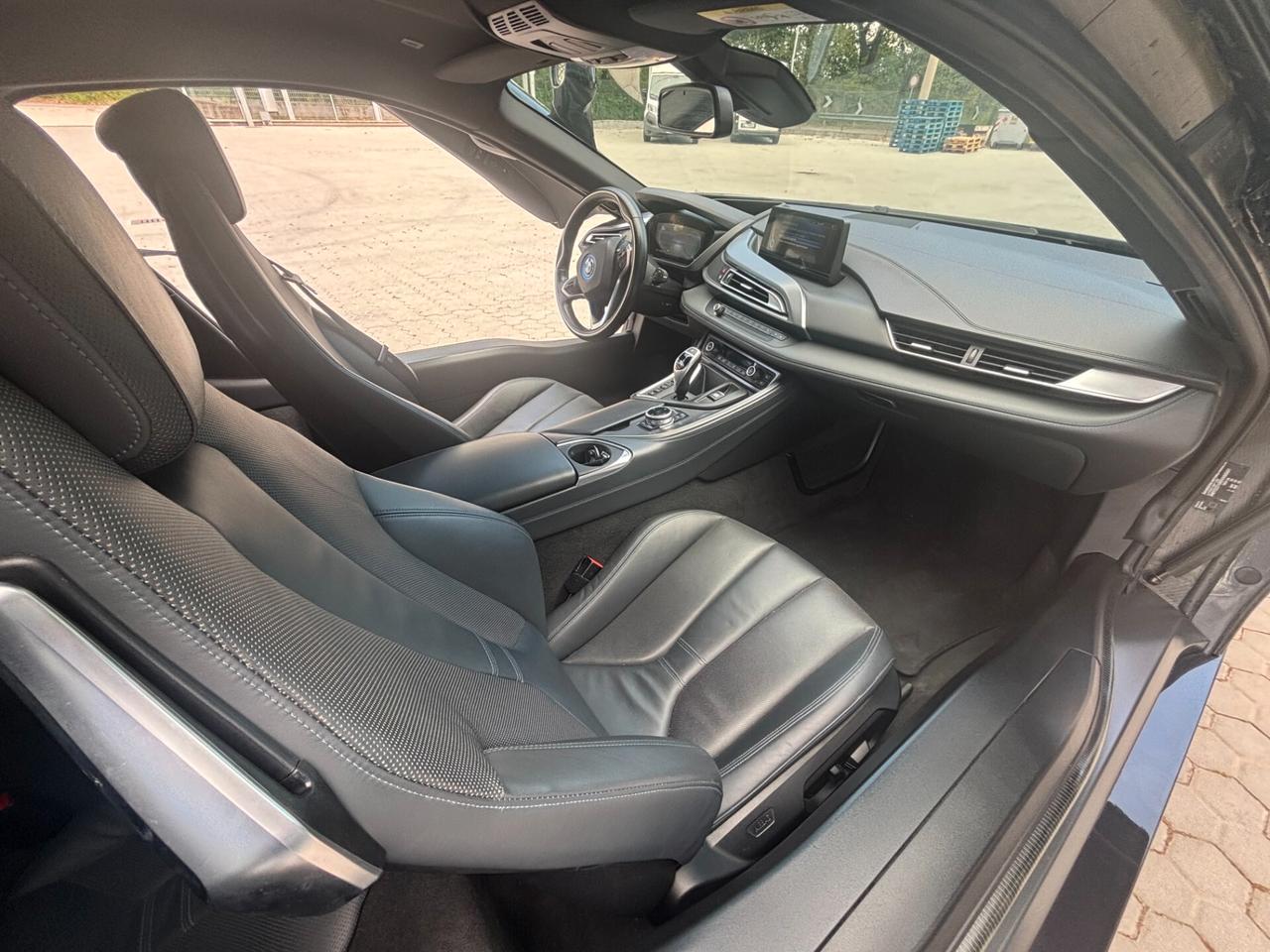 Bmw i8 coupè