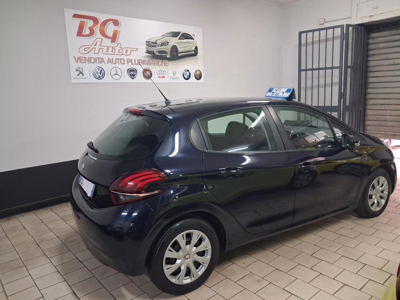 Peugeot 208 unico prop 1.4 hdi 2015