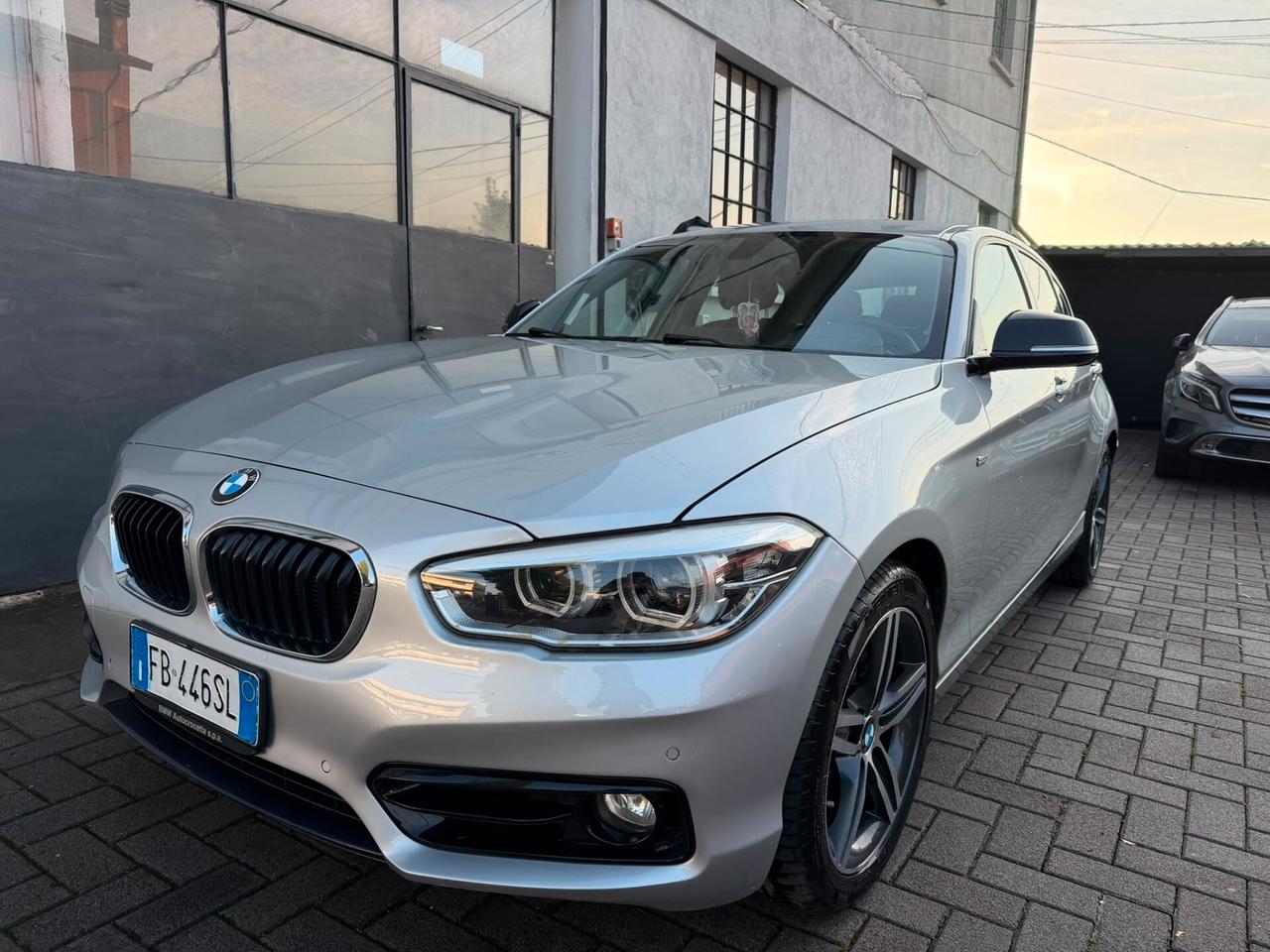 Bmw 120 120d xDrive 5p. Sport