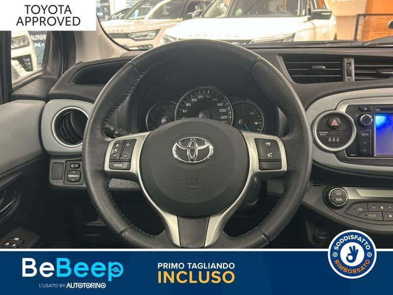 Toyota Yaris 1.5 HYBRID STYLE 5P