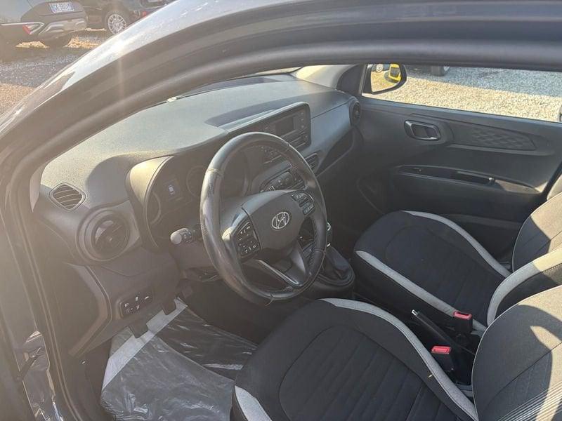 Hyundai i10 1.0 MPI Tech