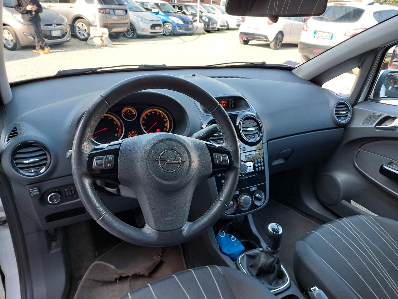 Opel Corsa 1.2 80CV 3 porte GPL- UNICO PROPRIETARIO